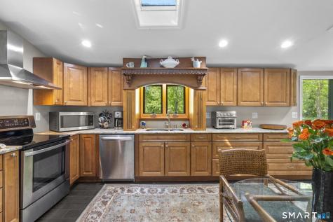 2596 High Ridge Road Stamford CT 06903