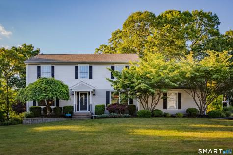 30 Crested Ridge Court Stratford CT 06614