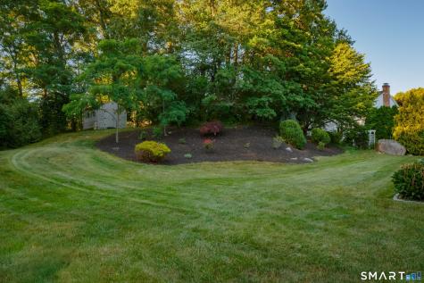 30 Crested Ridge Court Stratford CT 06614