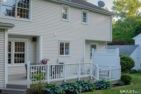30 Crested Ridge Court Stratford CT 06614