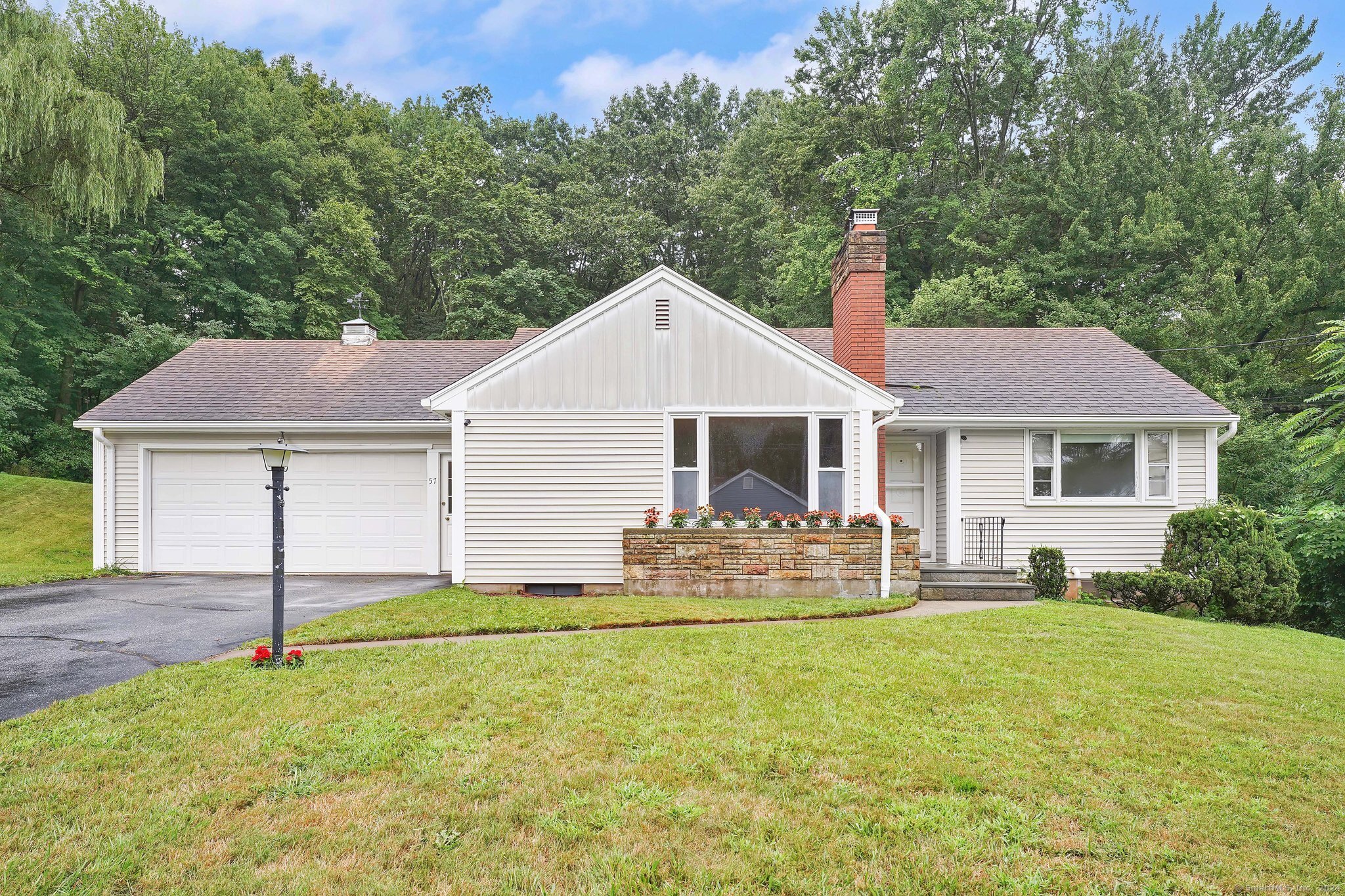 57 Highview Street East Hartford CT 06108