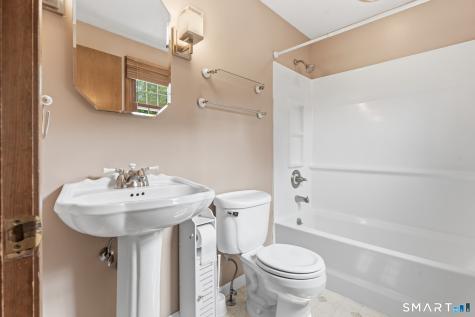 75 Grissom Road Manchester CT 06042