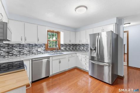 75 Grissom Road Manchester CT 06042