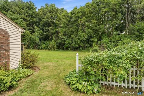 75 Grissom Road Manchester CT 06042