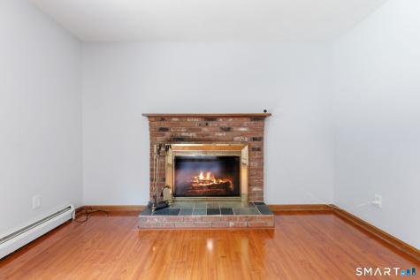75 Grissom Road Manchester CT 06042