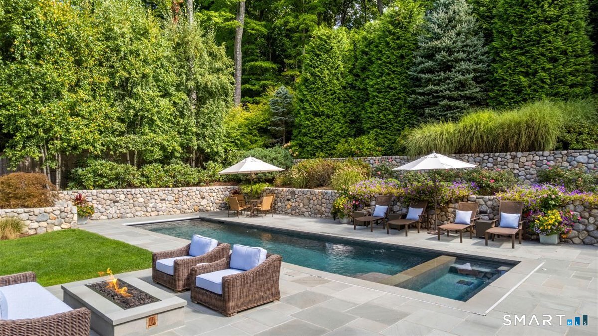 284 Park Street New Canaan CT 06840