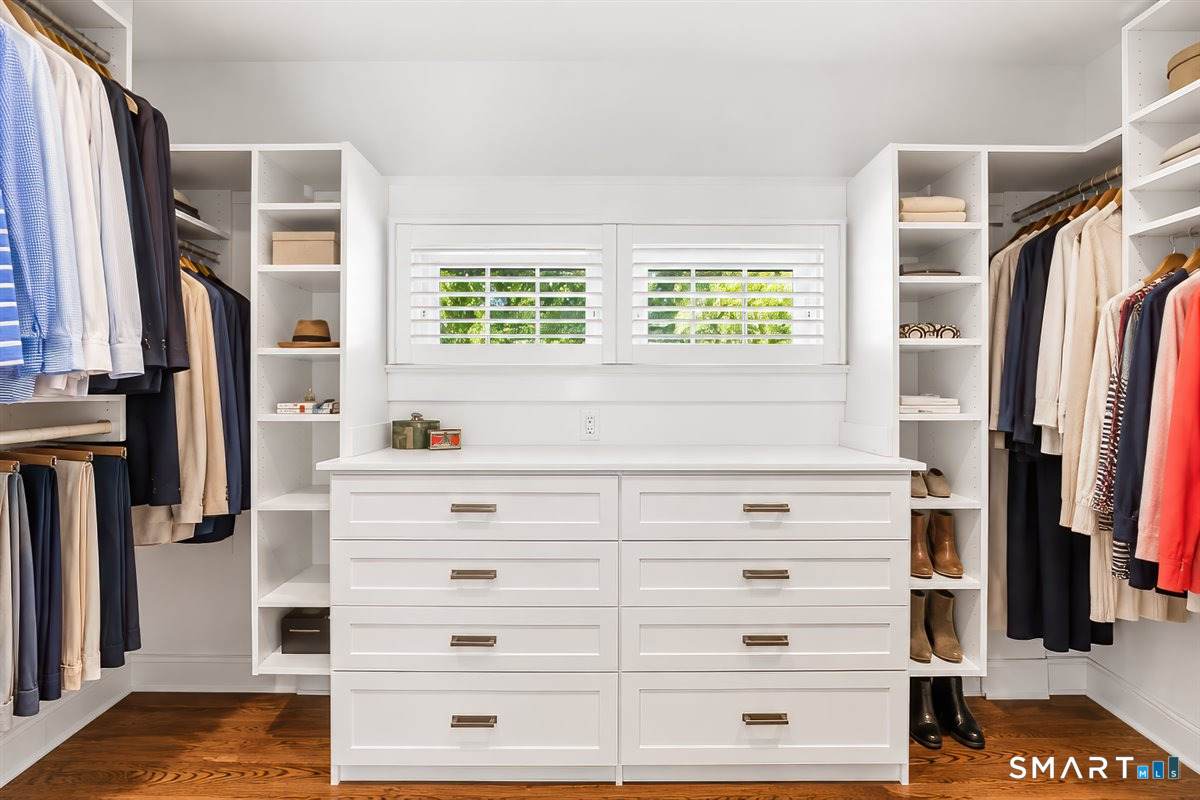 284 Park Street New Canaan CT 06840