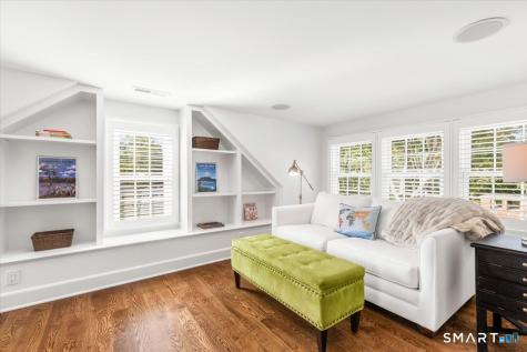 284 Park Street New Canaan CT 06840