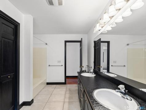 132 Hickory Lane Bethlehem CT 06751