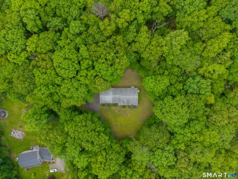 132 Hickory Lane Bethlehem CT 06751