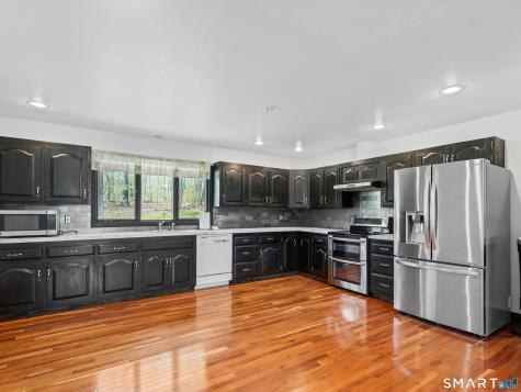 132 Hickory Lane Bethlehem CT 06751