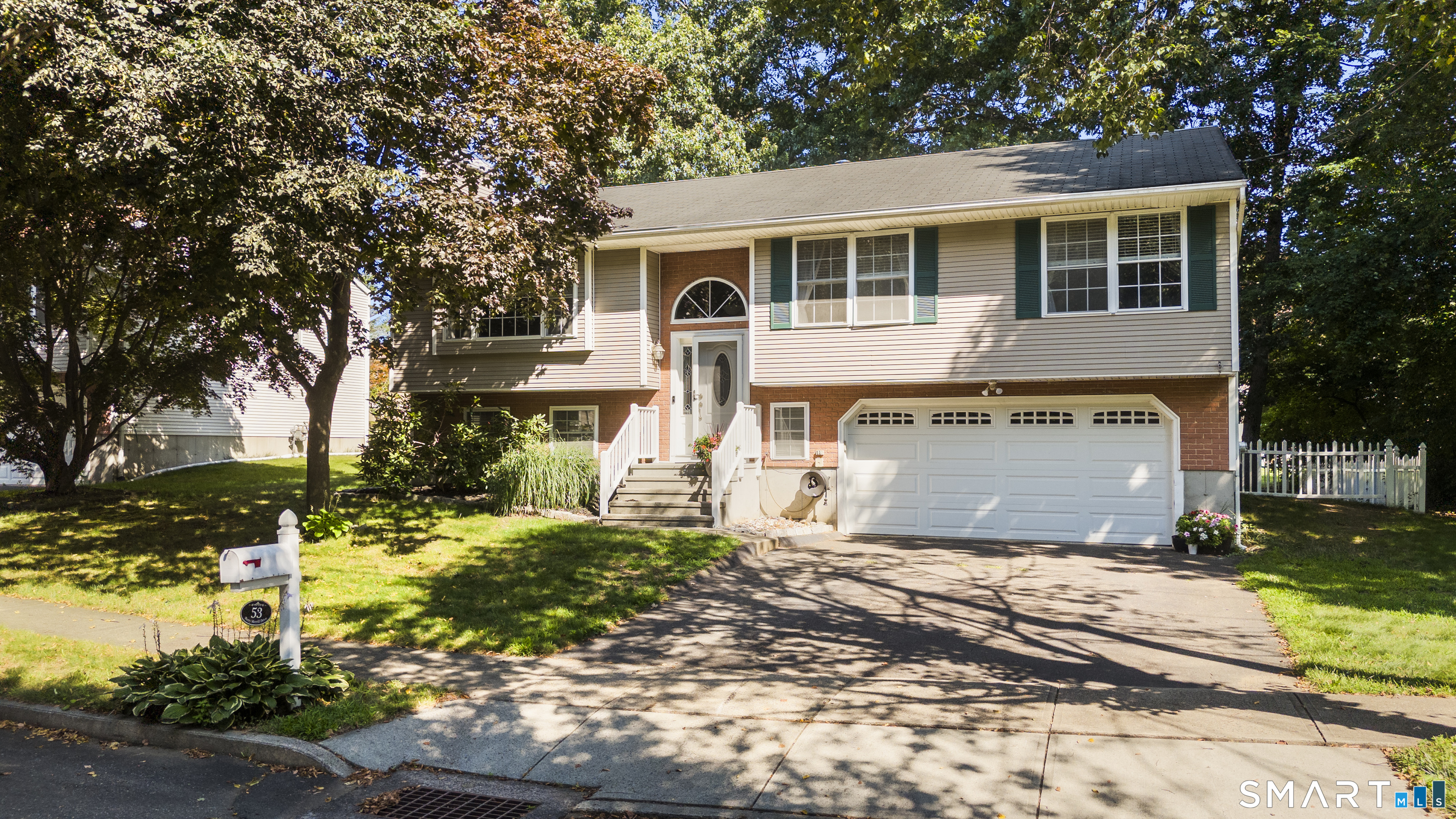 53 Perry Merrill Drive West Haven CT 06516