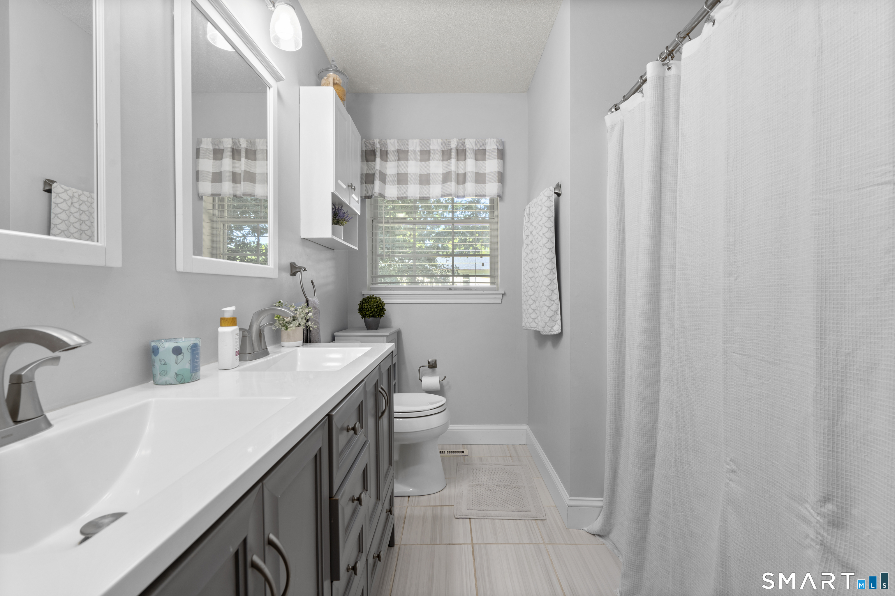 53 Perry Merrill Drive West Haven CT 06516