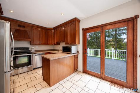 148 Cross Hill Road Monroe CT 06468