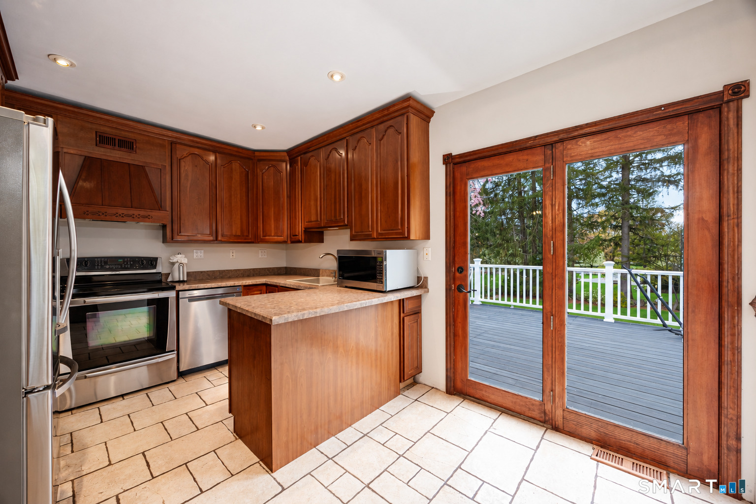 148 Cross Hill Road Monroe CT 06468