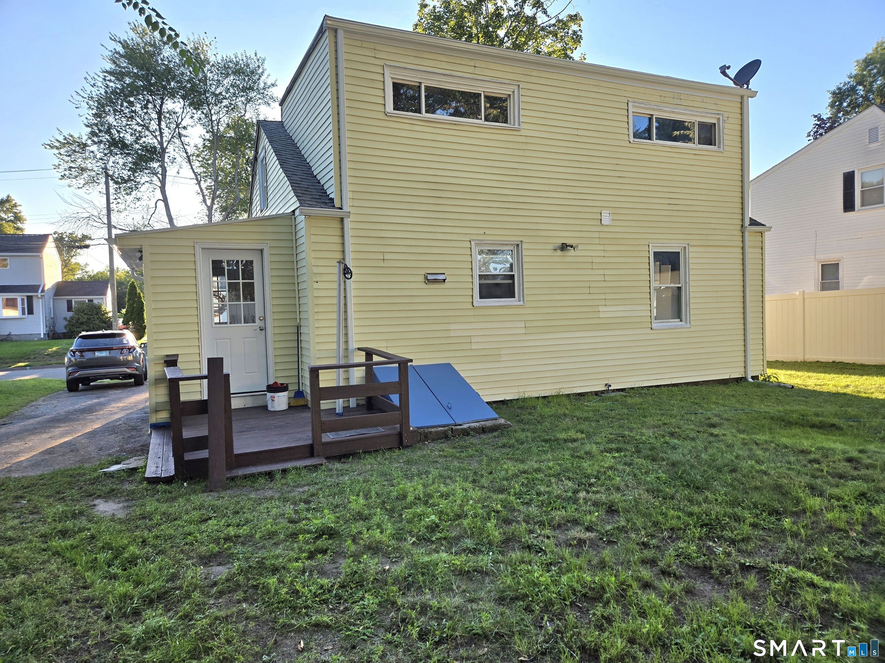 56 Washington Avenue East Hartford CT 06118