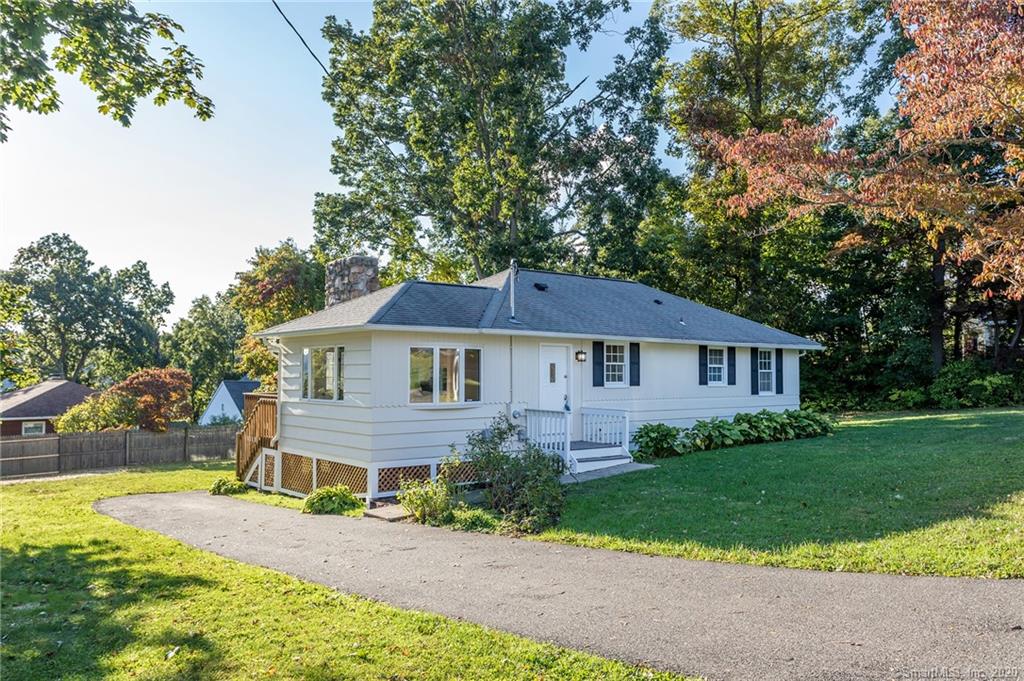 26 Skyline Drive Brookfield CT 06804