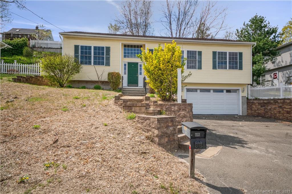 210 Emmett Avenue Derby CT 06418