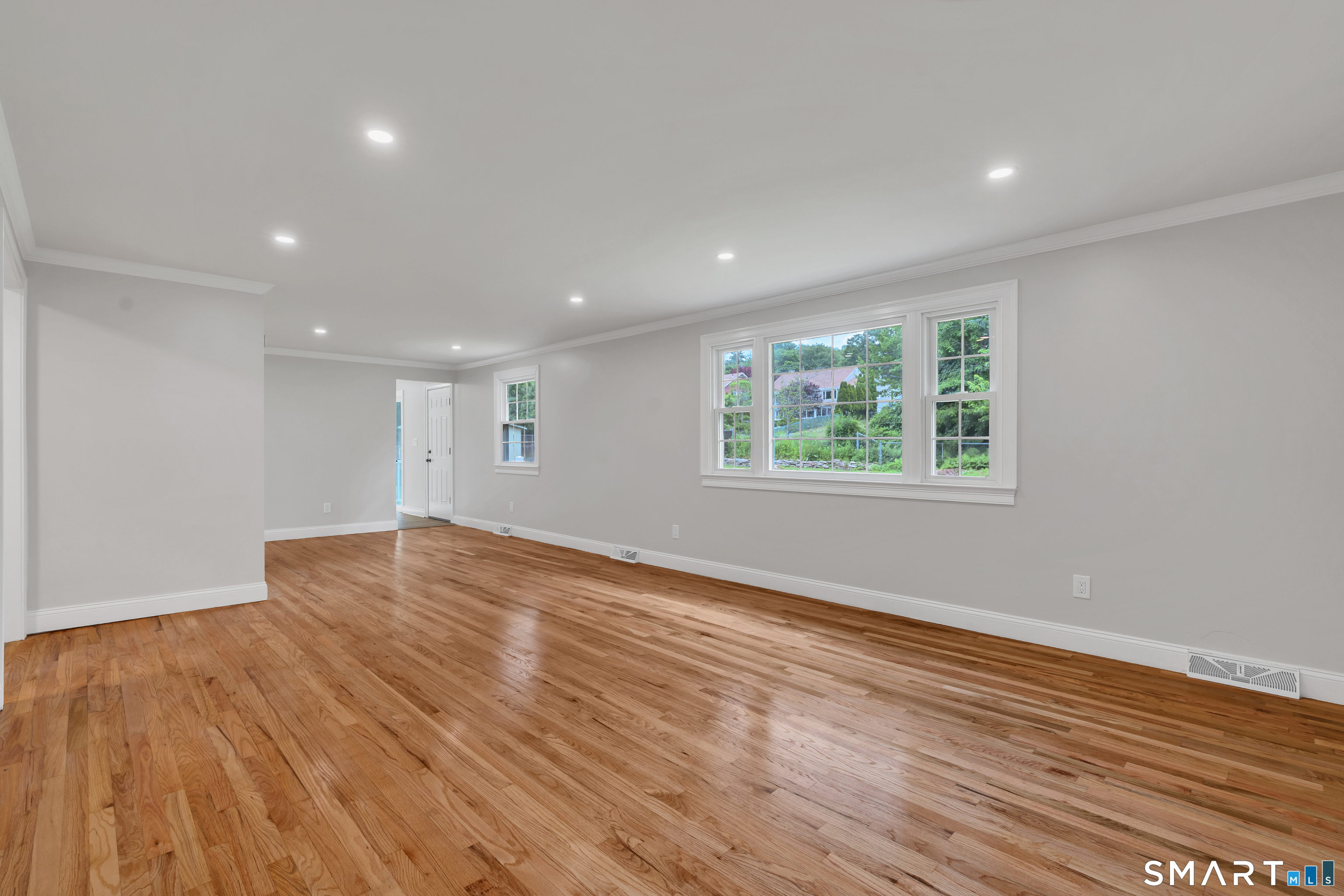 74 Summerset Drive East Hartford CT 06118