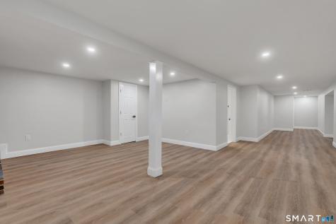 74 Summerset Drive East Hartford CT 06118