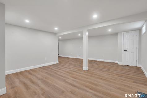 74 Summerset Drive East Hartford CT 06118