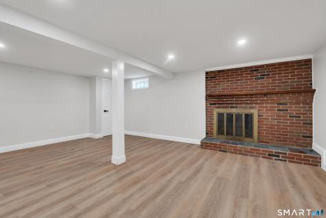 74 Summerset Drive East Hartford CT 06118