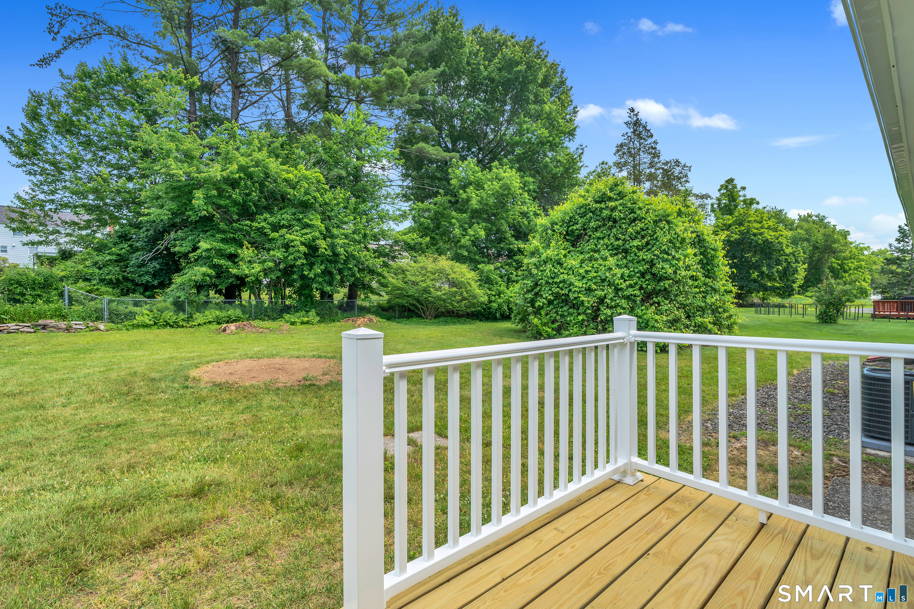 74 Summerset Drive East Hartford CT 06118