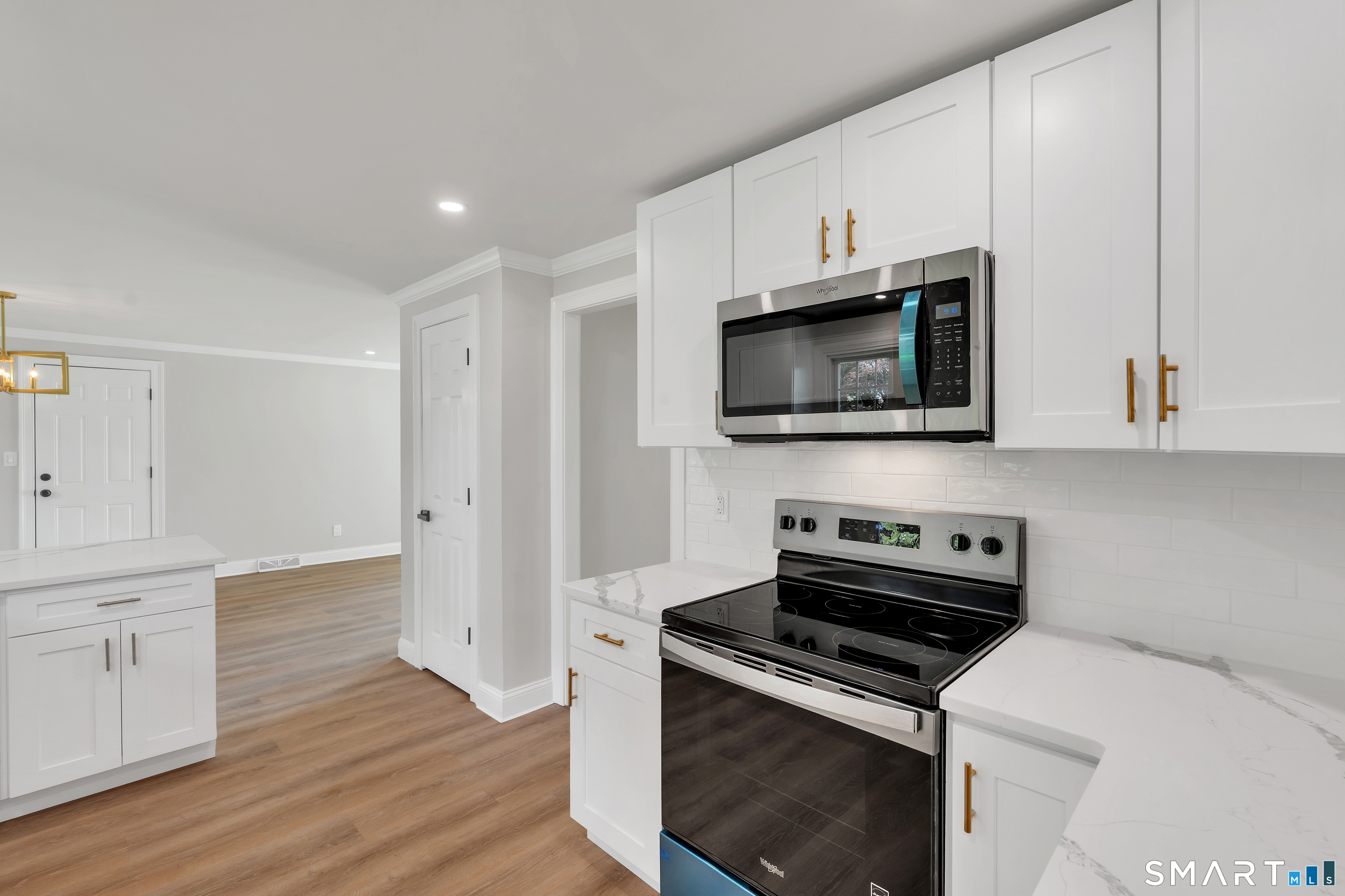 74 Summerset Drive East Hartford CT 06118