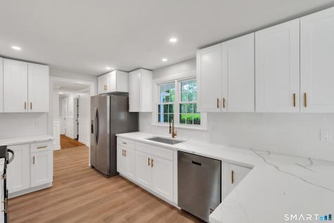 74 Summerset Drive East Hartford CT 06118
