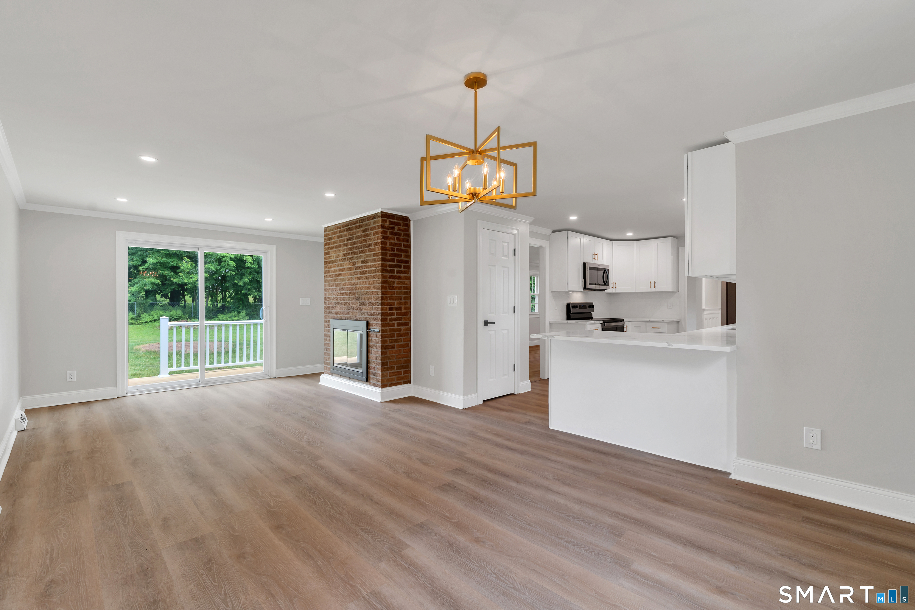 74 Summerset Drive East Hartford CT 06118