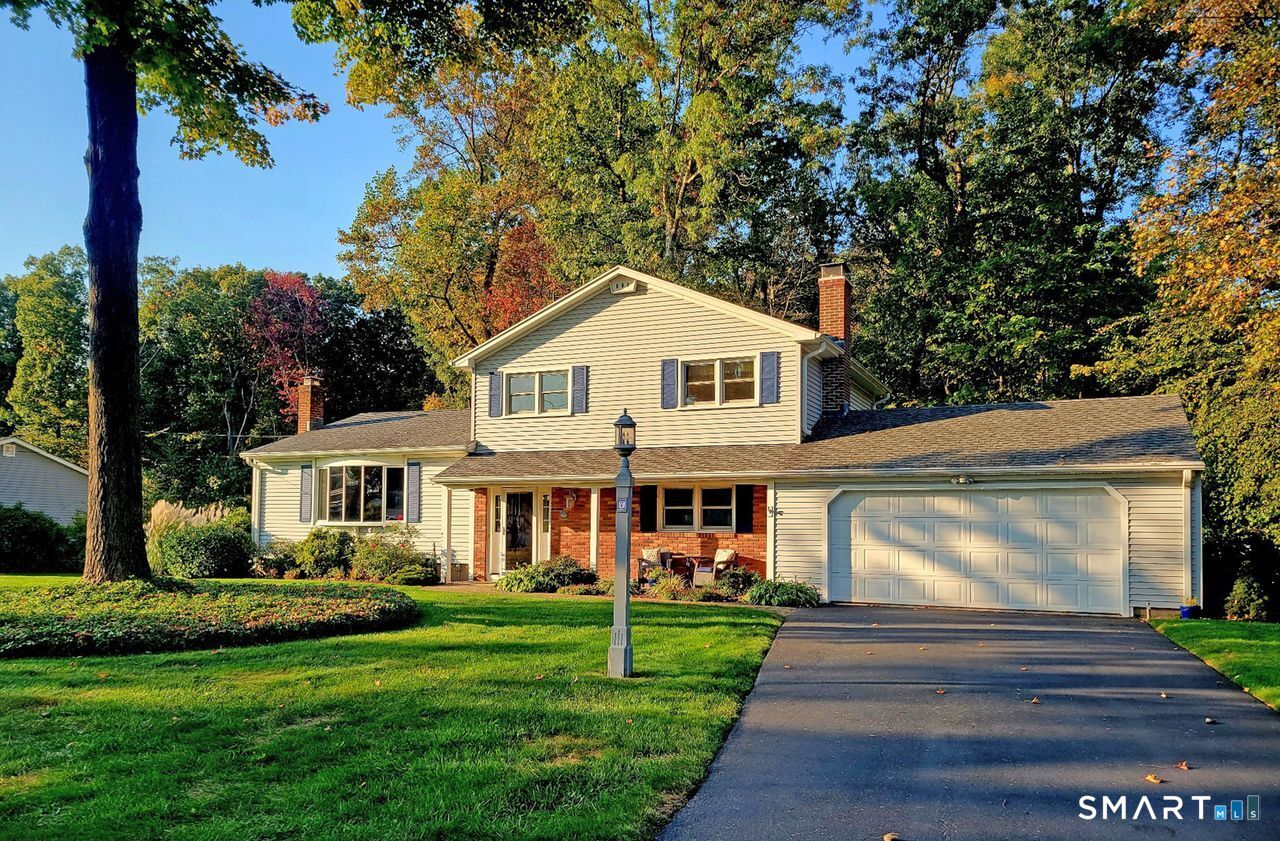 7 Old Forge Road North Haven CT 06473