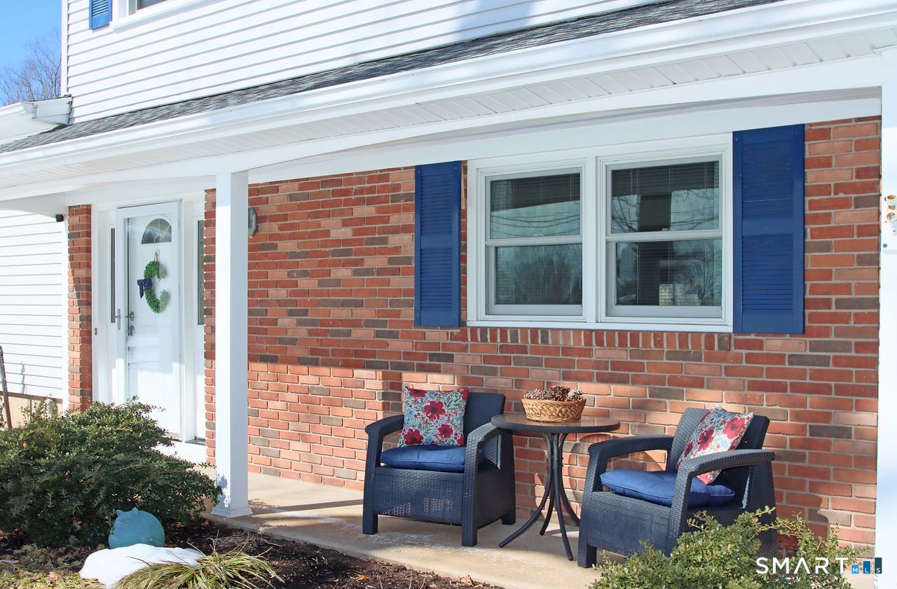 7 Old Forge Road North Haven CT 06473