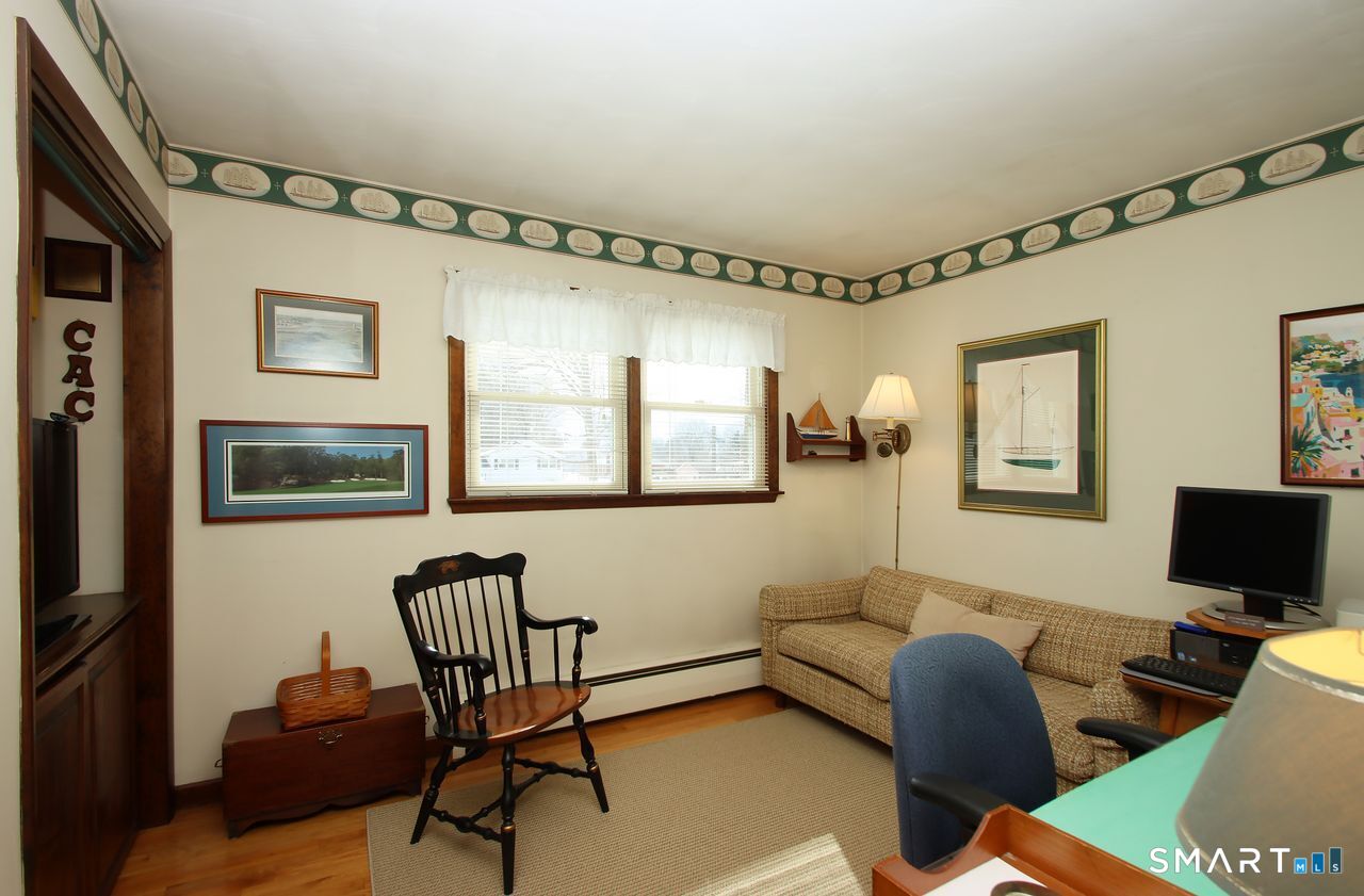 7 Old Forge Road North Haven CT 06473