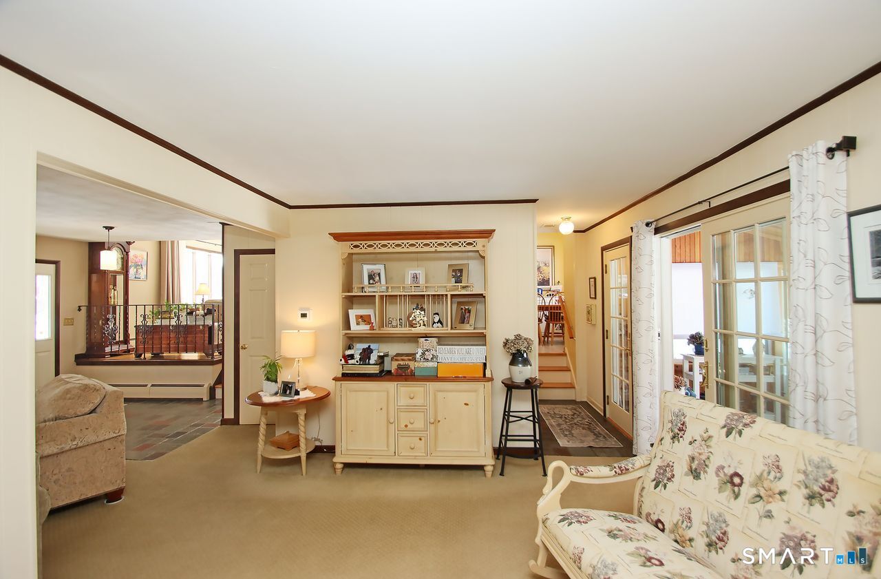 7 Old Forge Road North Haven CT 06473