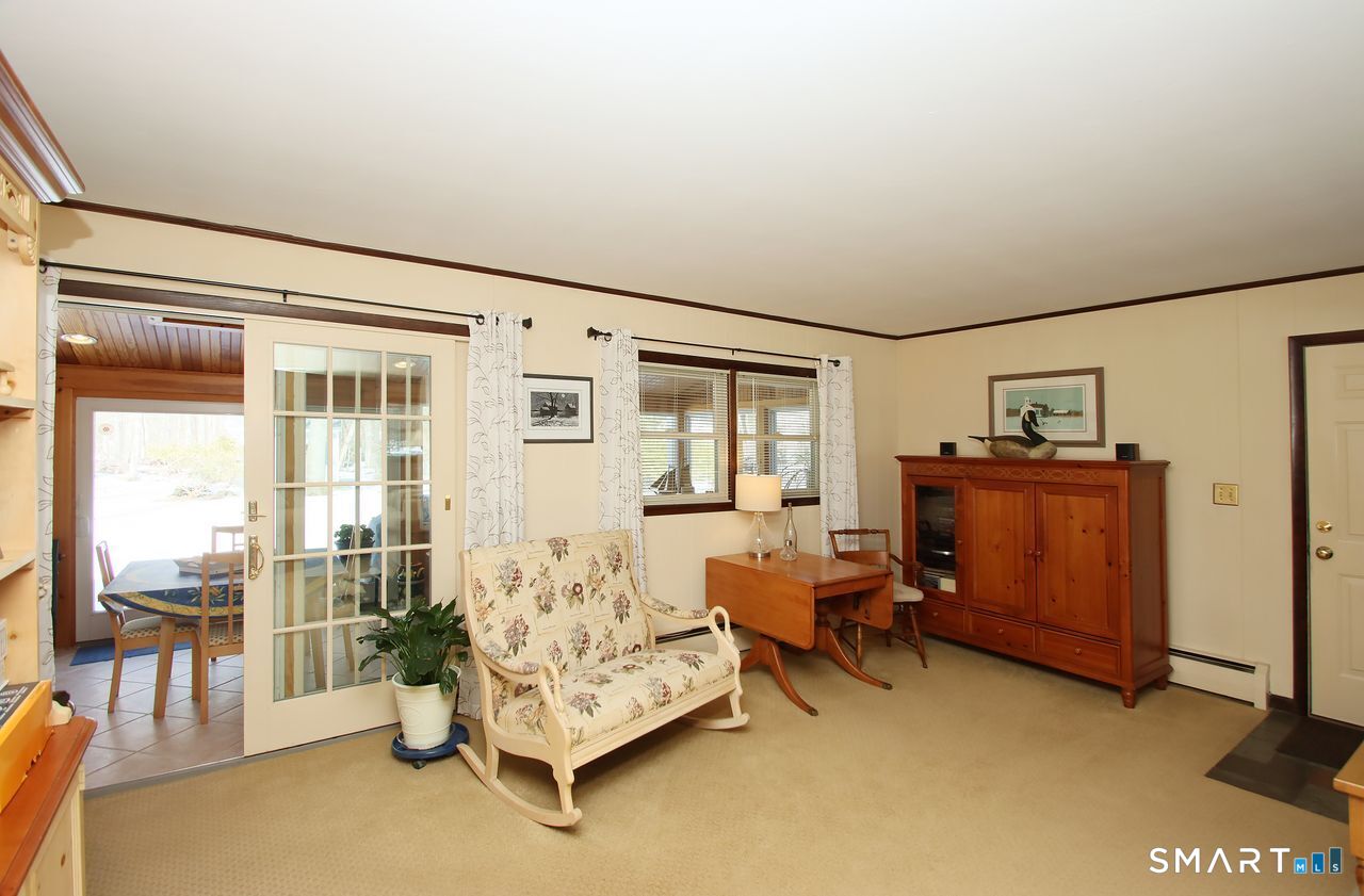 7 Old Forge Road North Haven CT 06473