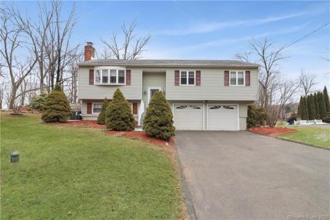 10 Ole Musket Lane Danbury CT 06810