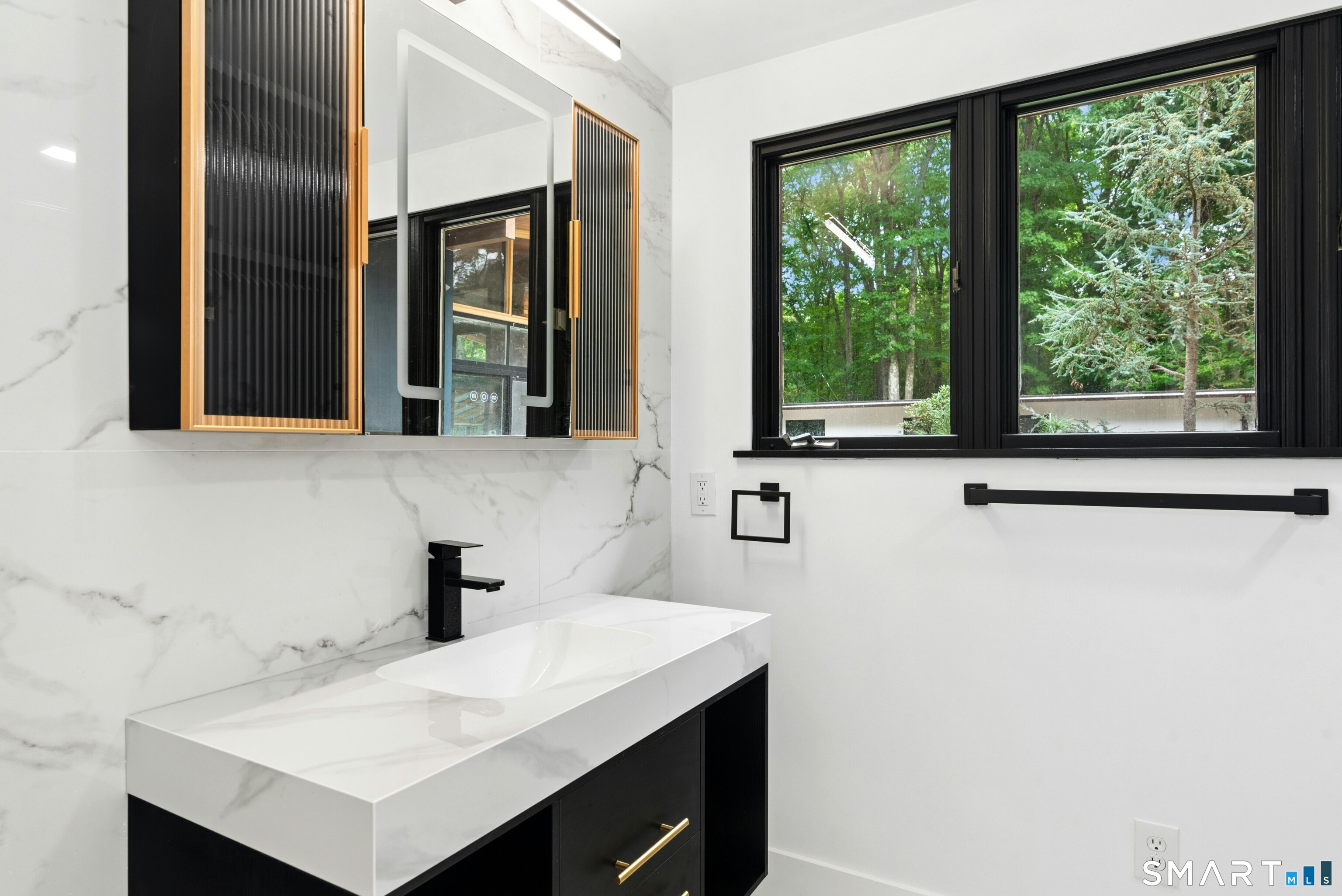61 Ox Bow Lane Woodbridge CT 06525