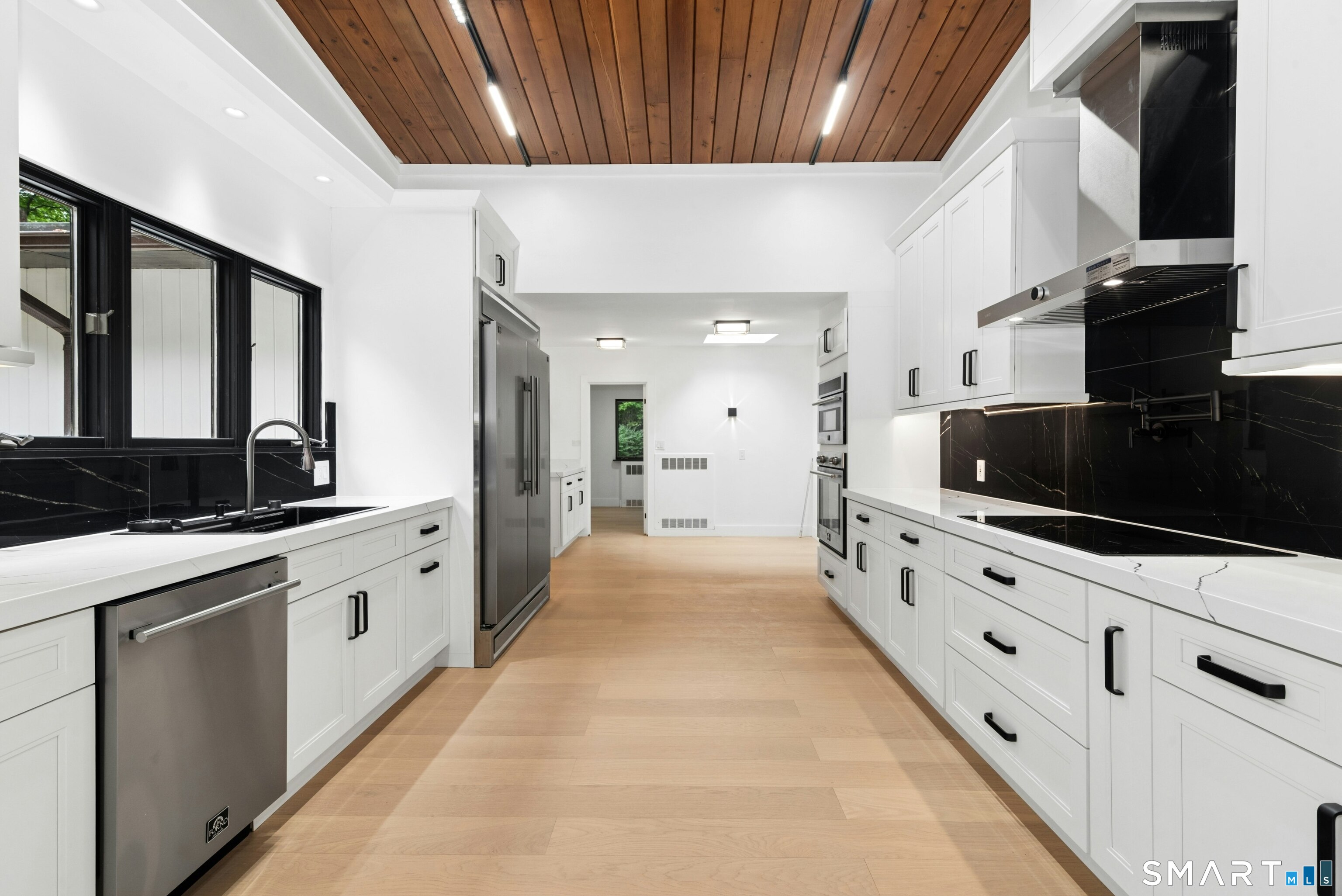 61 Ox Bow Lane Woodbridge CT 06525