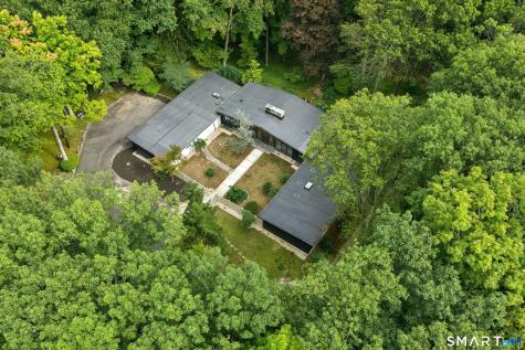 61 Ox Bow Lane Woodbridge CT 06525