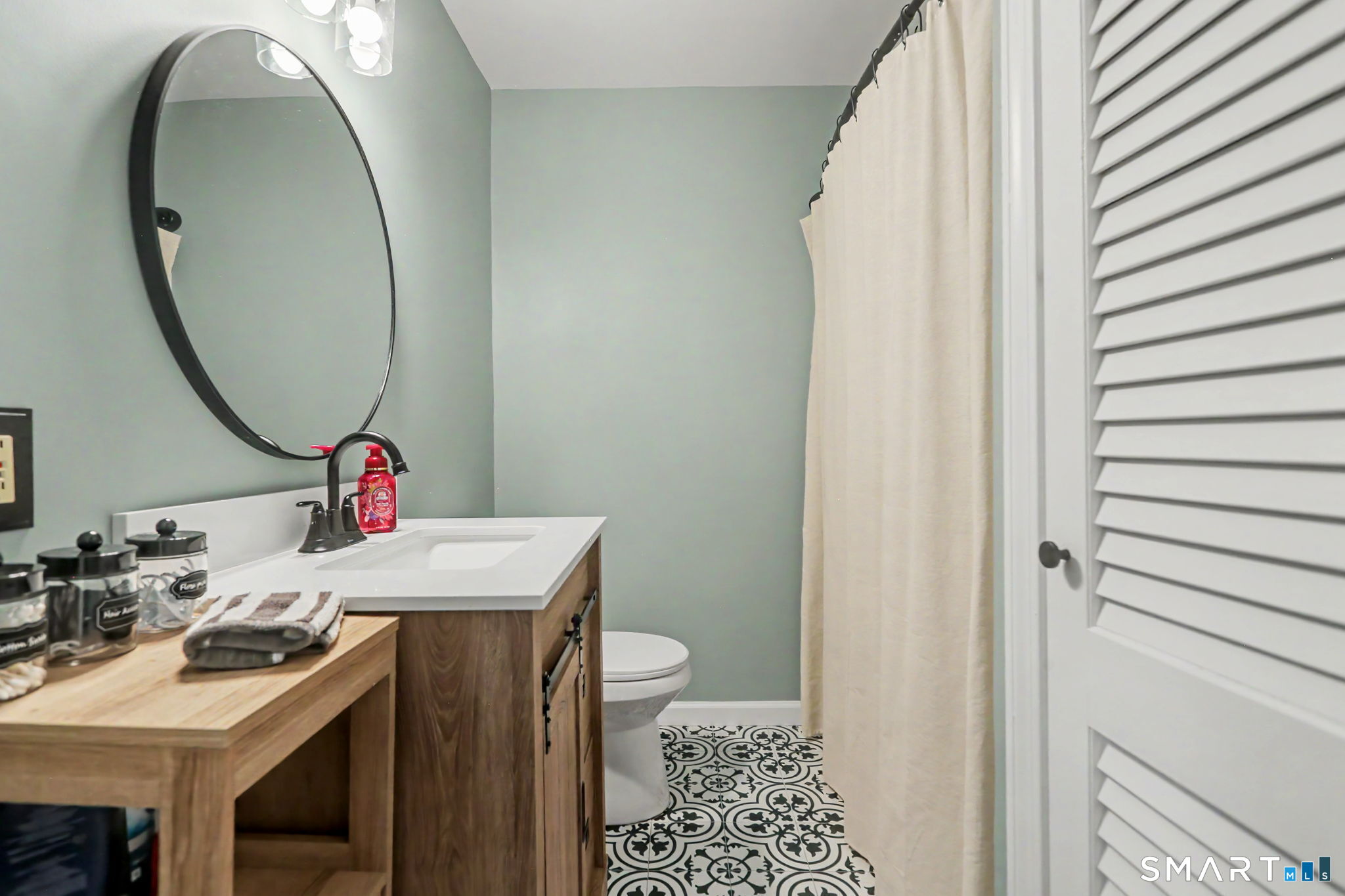 14 Wallace Street Shelton CT 06484
