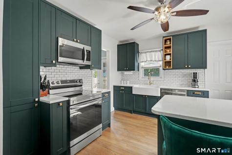14 Wallace Street Shelton CT 06484