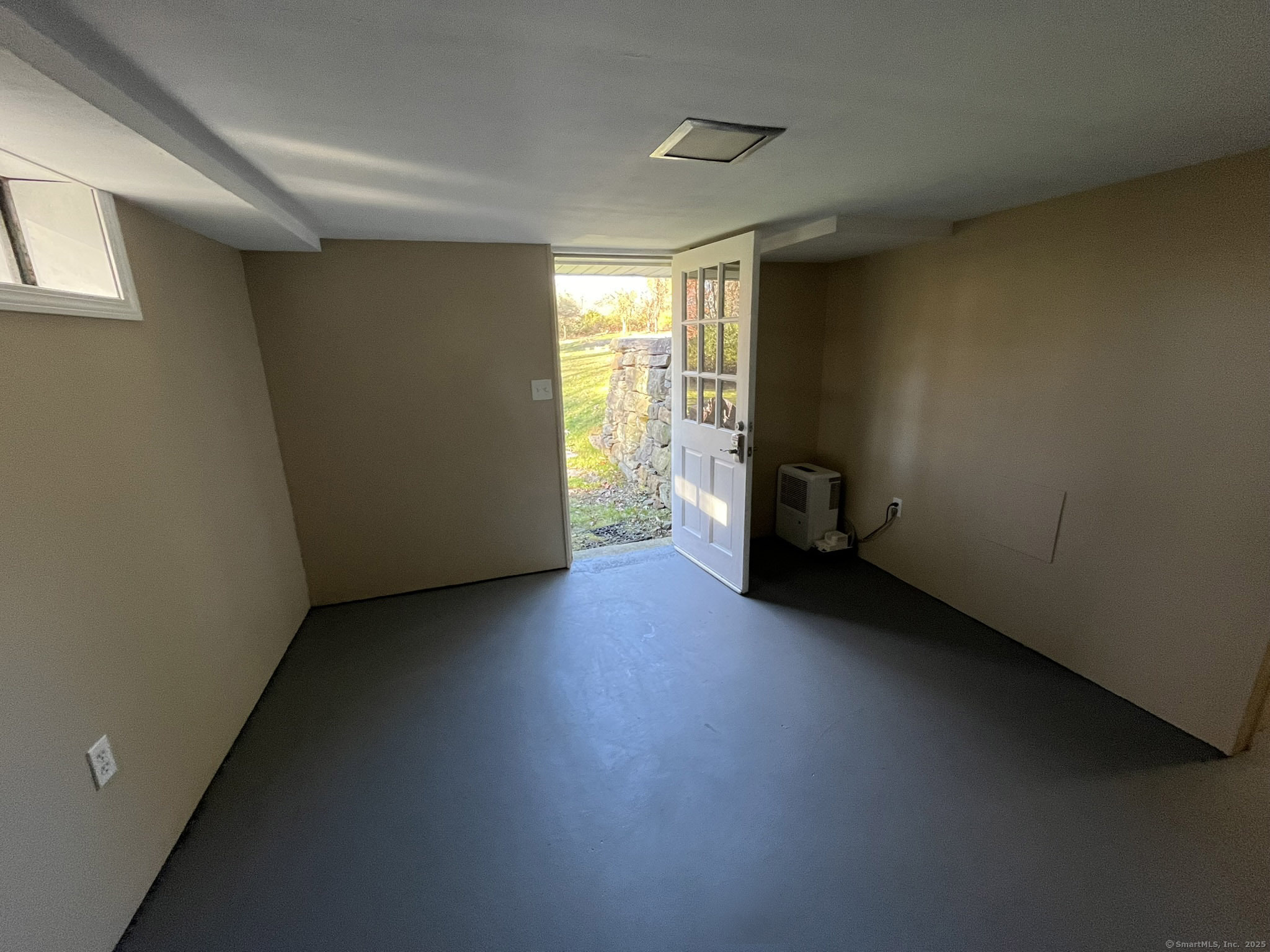 471 Goose Lane Coventry CT 06238