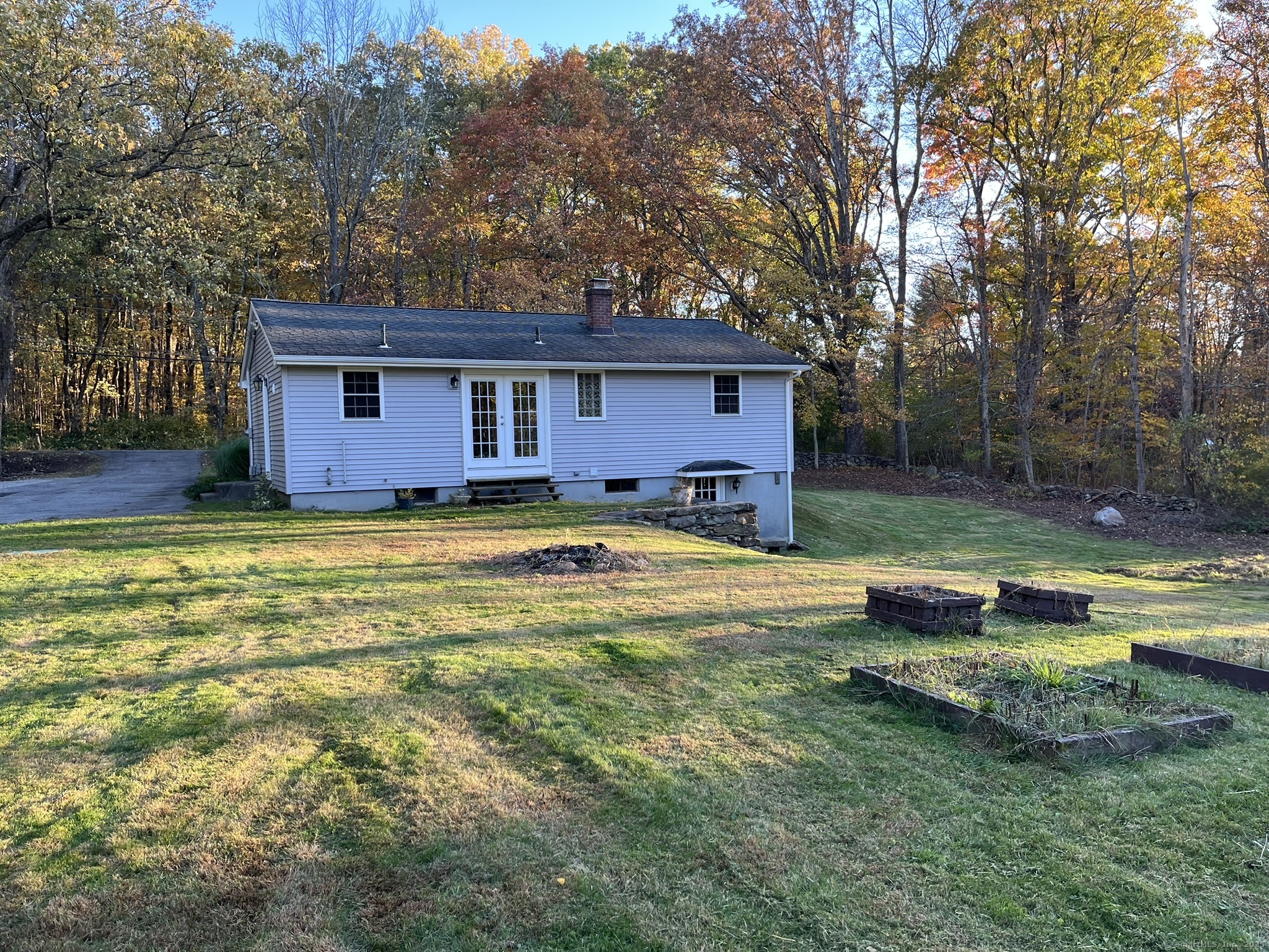 471 Goose Lane Coventry CT 06238