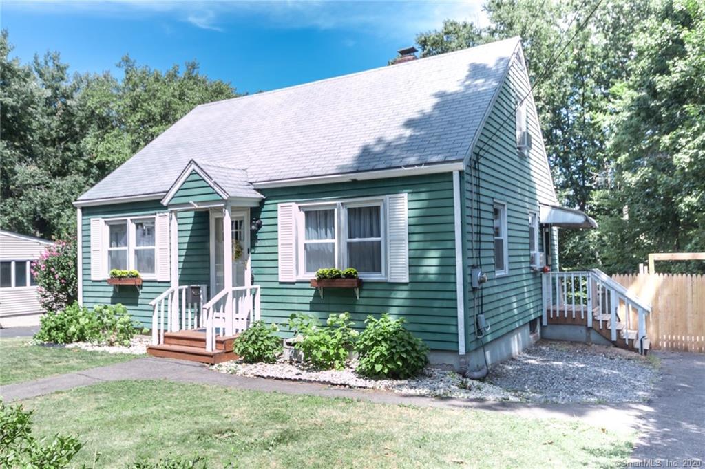 84 Arbutus Street East Hartford CT 06108