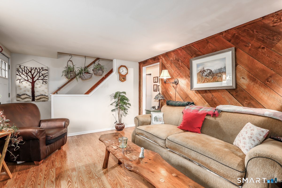 10 Clearview Drive New Milford CT 06776