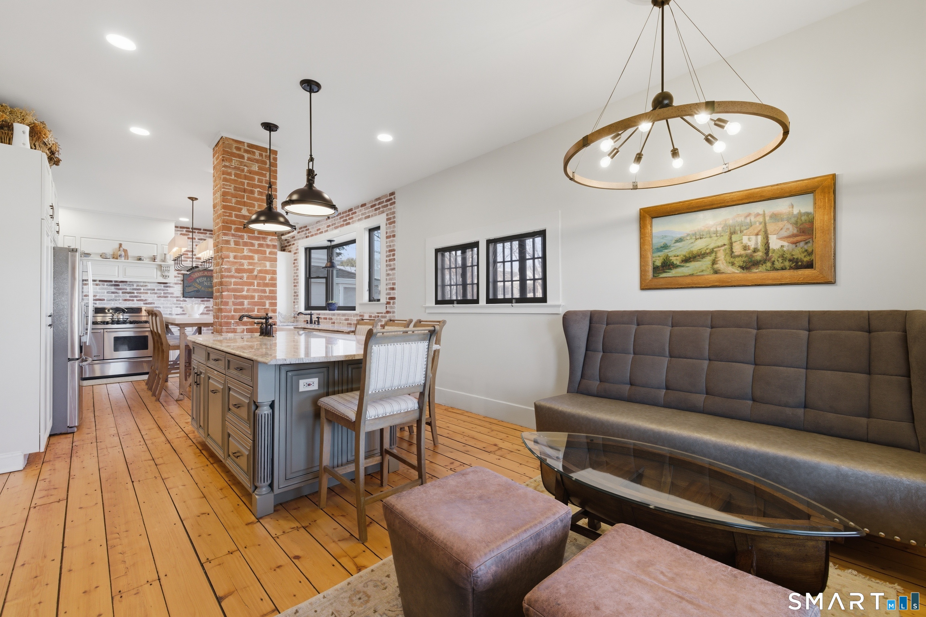 597 Pequot Avenue New London CT 06320