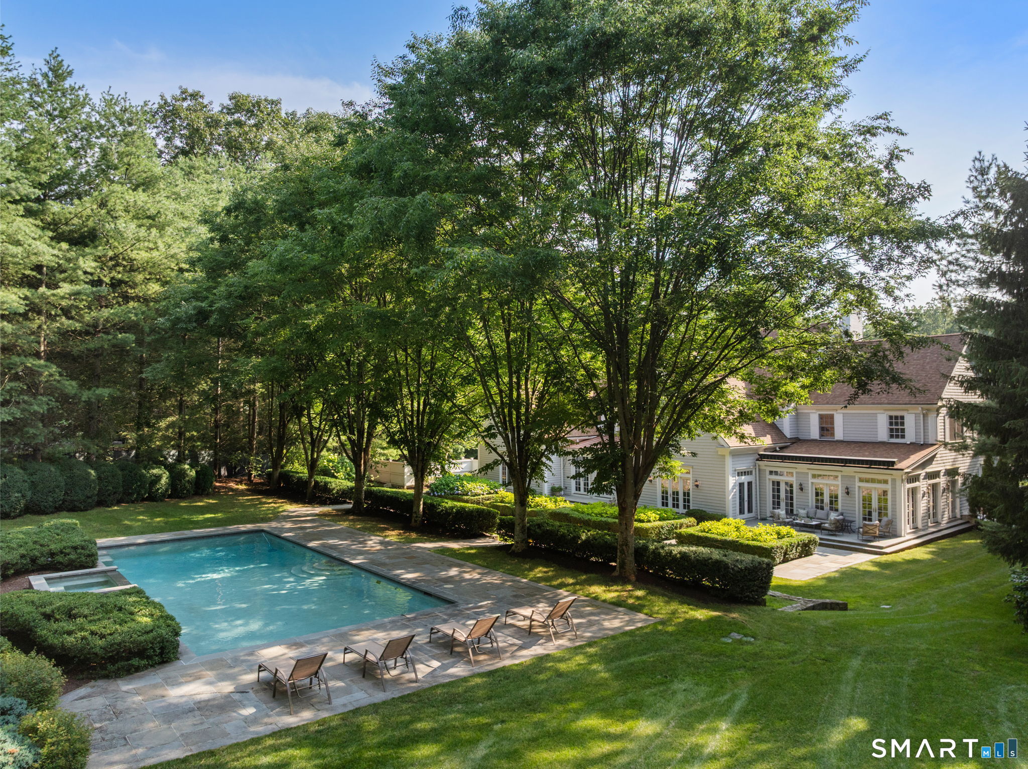 344 Fence Row Drive Fairfield CT 06824