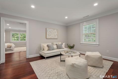 344 Fence Row Drive Fairfield CT 06824