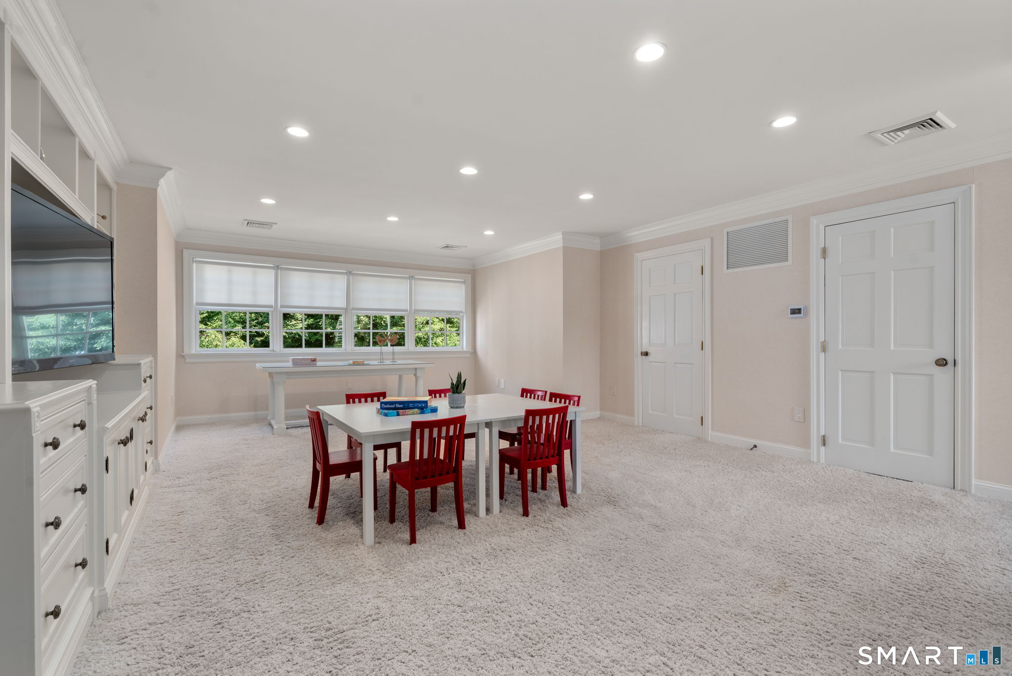 344 Fence Row Drive Fairfield CT 06824