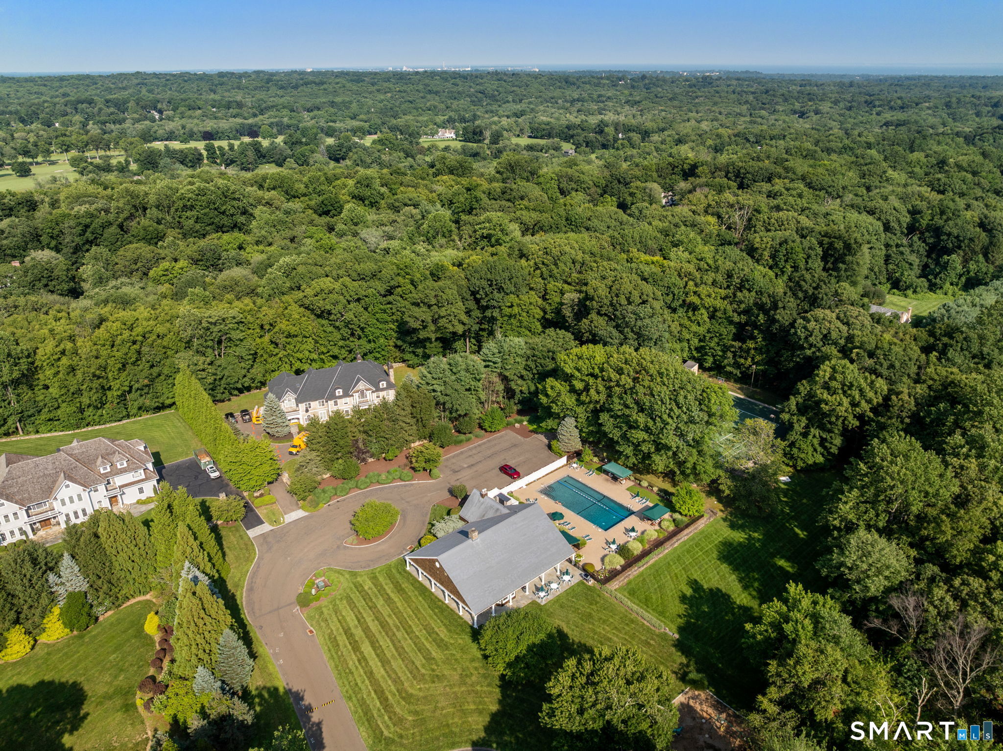 344 Fence Row Drive Fairfield CT 06824